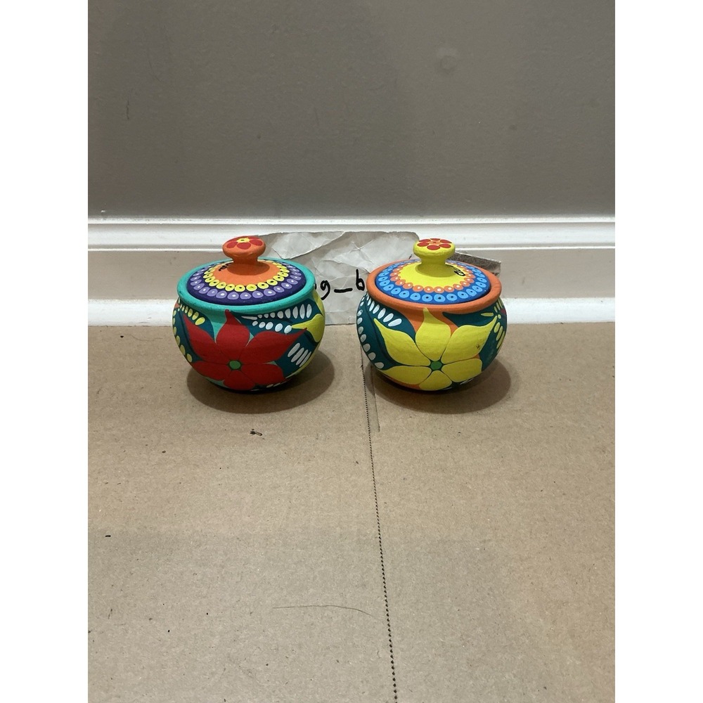 2 Cuban Painted Terracotta Trinket Jars - Picture 4 of 12